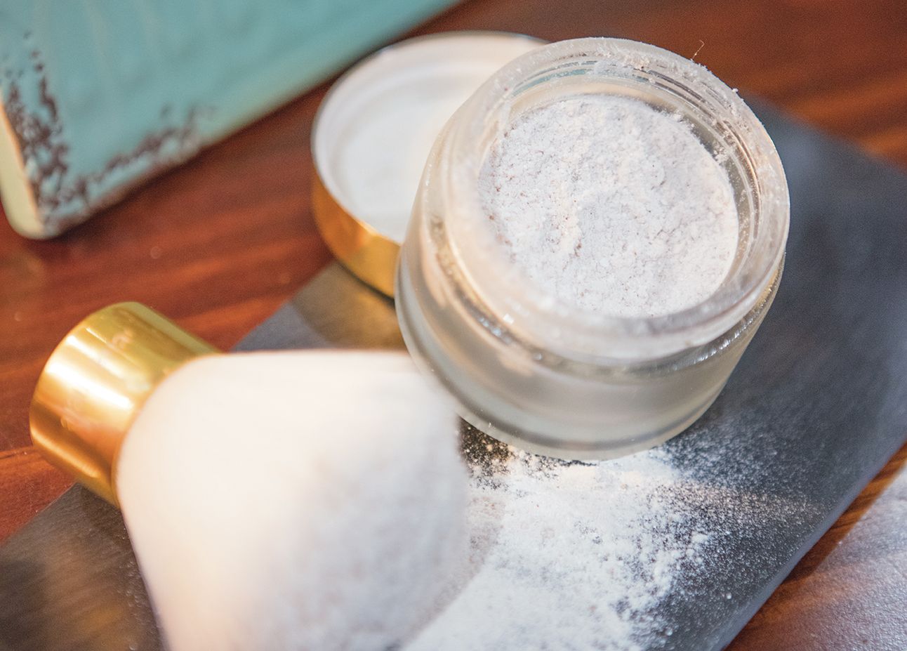 How to make your own finishing powder