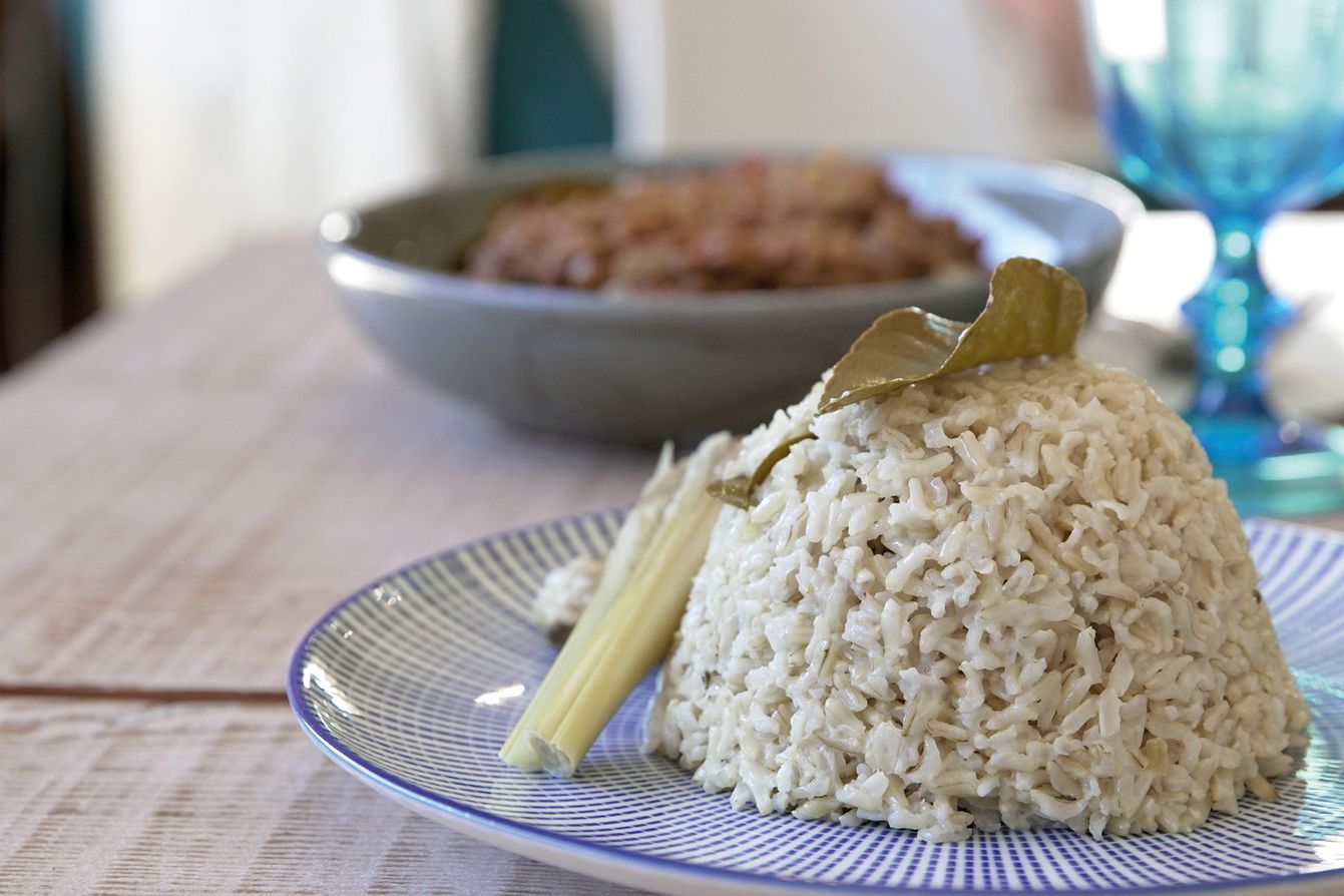 How to make coconut rice in rice cooker