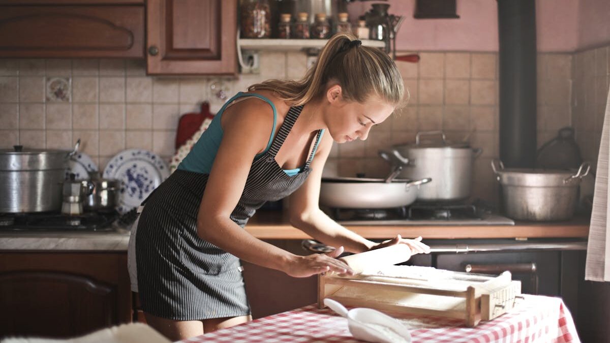 Tradwife: I respect your apron—but I’ll pass