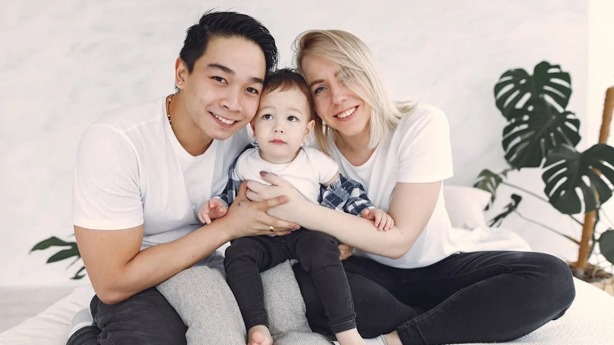 Lazy parenting: Does it make kids more independent?