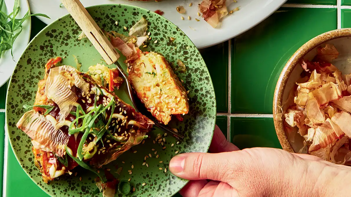 Okonomiyaki (Japanese vegetable pancake)
